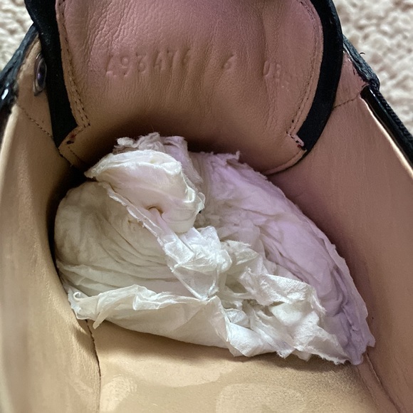 GUCCI
Patent Calfskin Web Falacer Sneakers Gucci Men size 6 Black - Picture 6 of 13